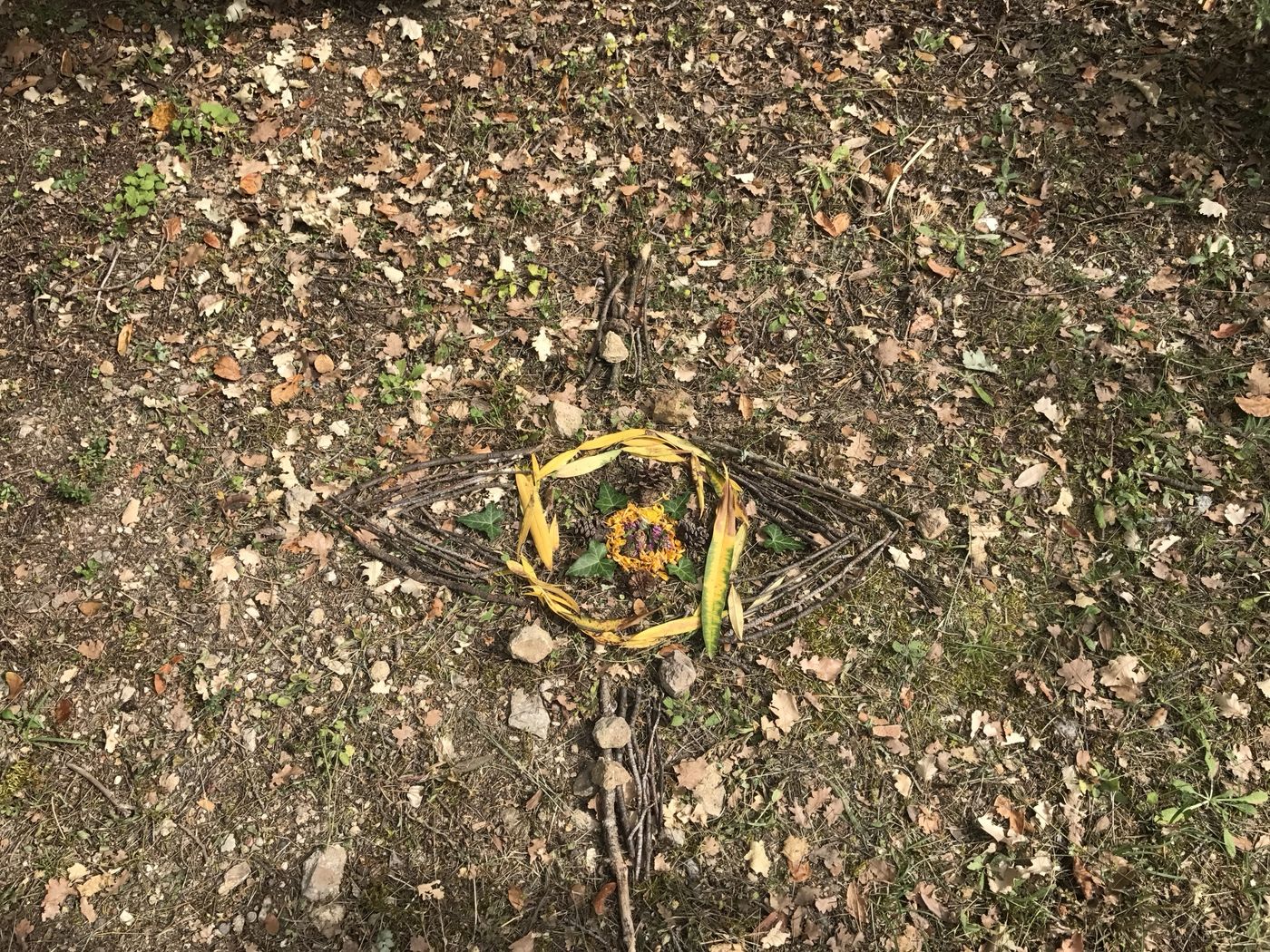 Land art, inspired by art therapy